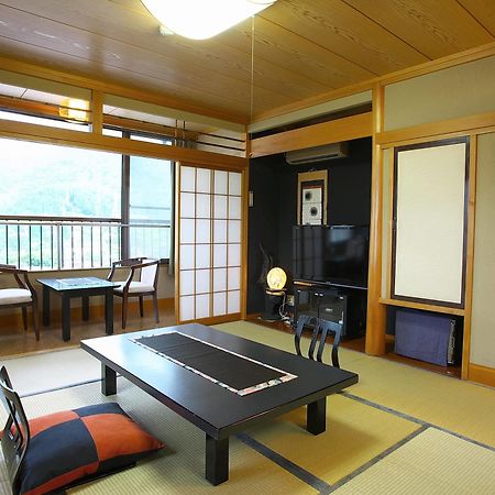 Ryokan Marukyo Fujiwara Kültér fotó