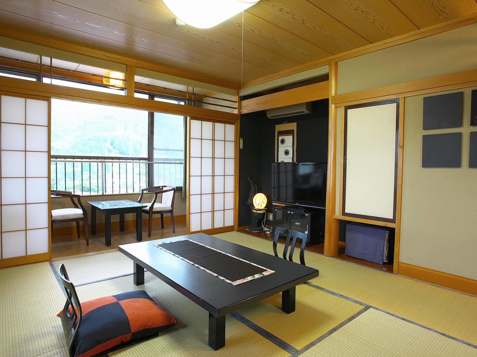 Ryokan Marukyo Fujiwara Kültér fotó